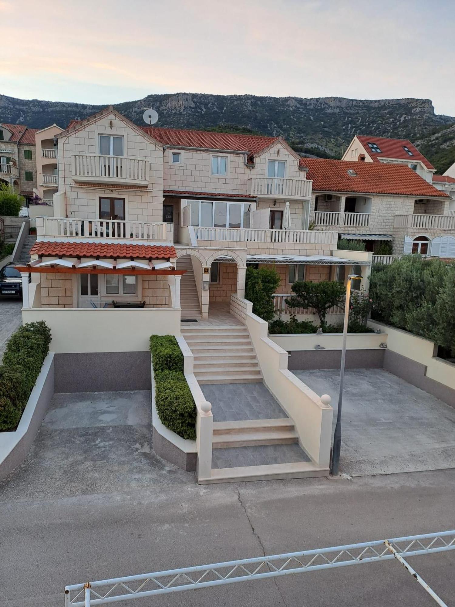 Apartments Jerica Bol Ngoại thất bức ảnh